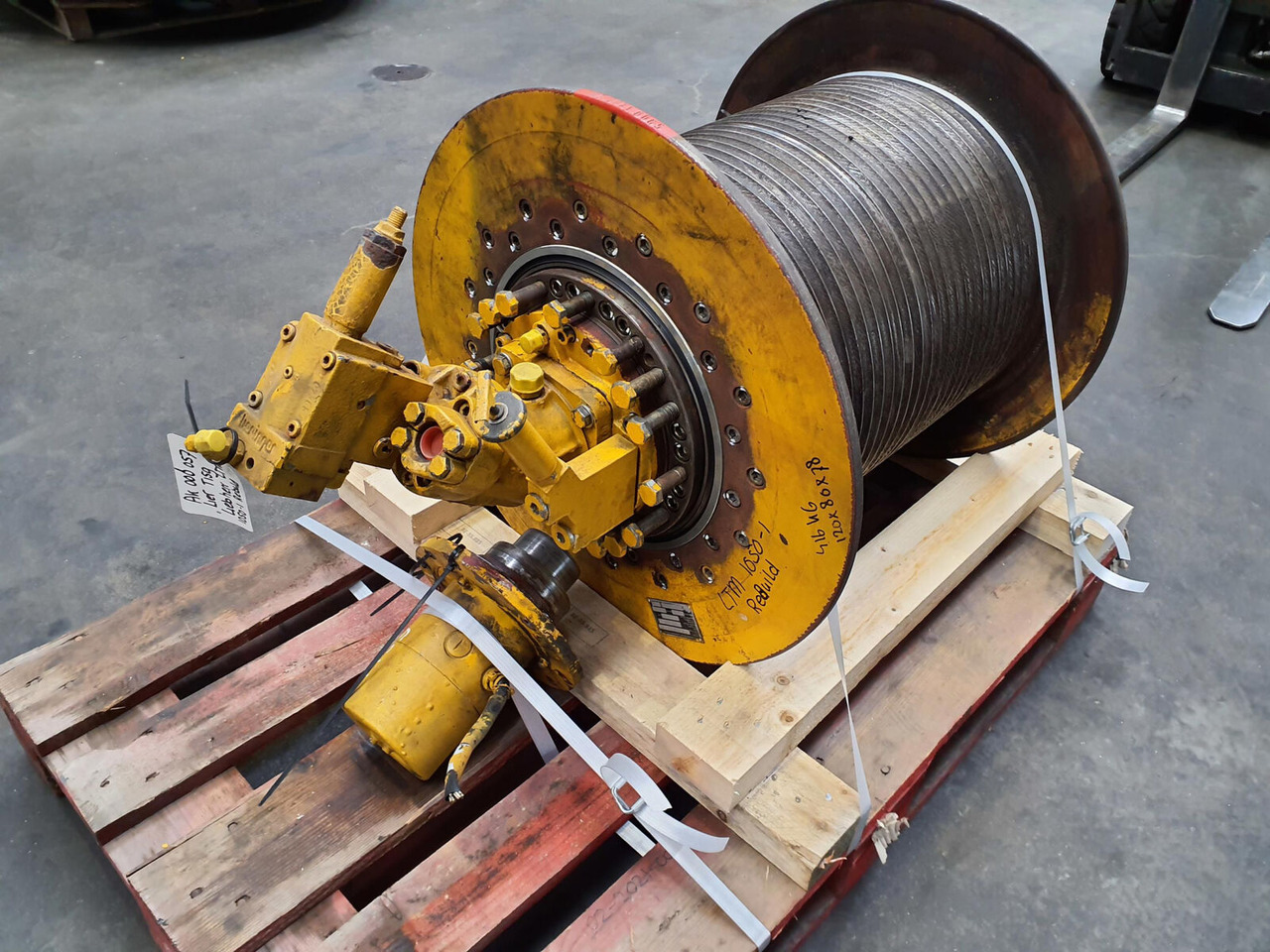 Liebherr LTM 1050-1 winch - Чекрек за Мобилен кран: слика 1 Liebherr LTM 1050-1 winch - Чекрек за Мобилен кран: слика 1