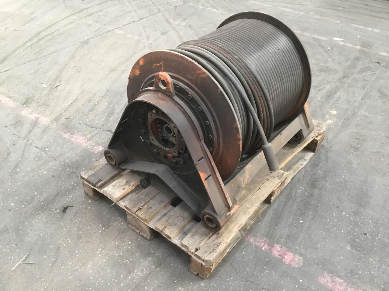 Liebherr LTM 1080-1 winch - Чекрек за Мобилен кран: слика 4 Liebherr LTM 1080-1 winch - Чекрек за Мобилен кран: слика 4