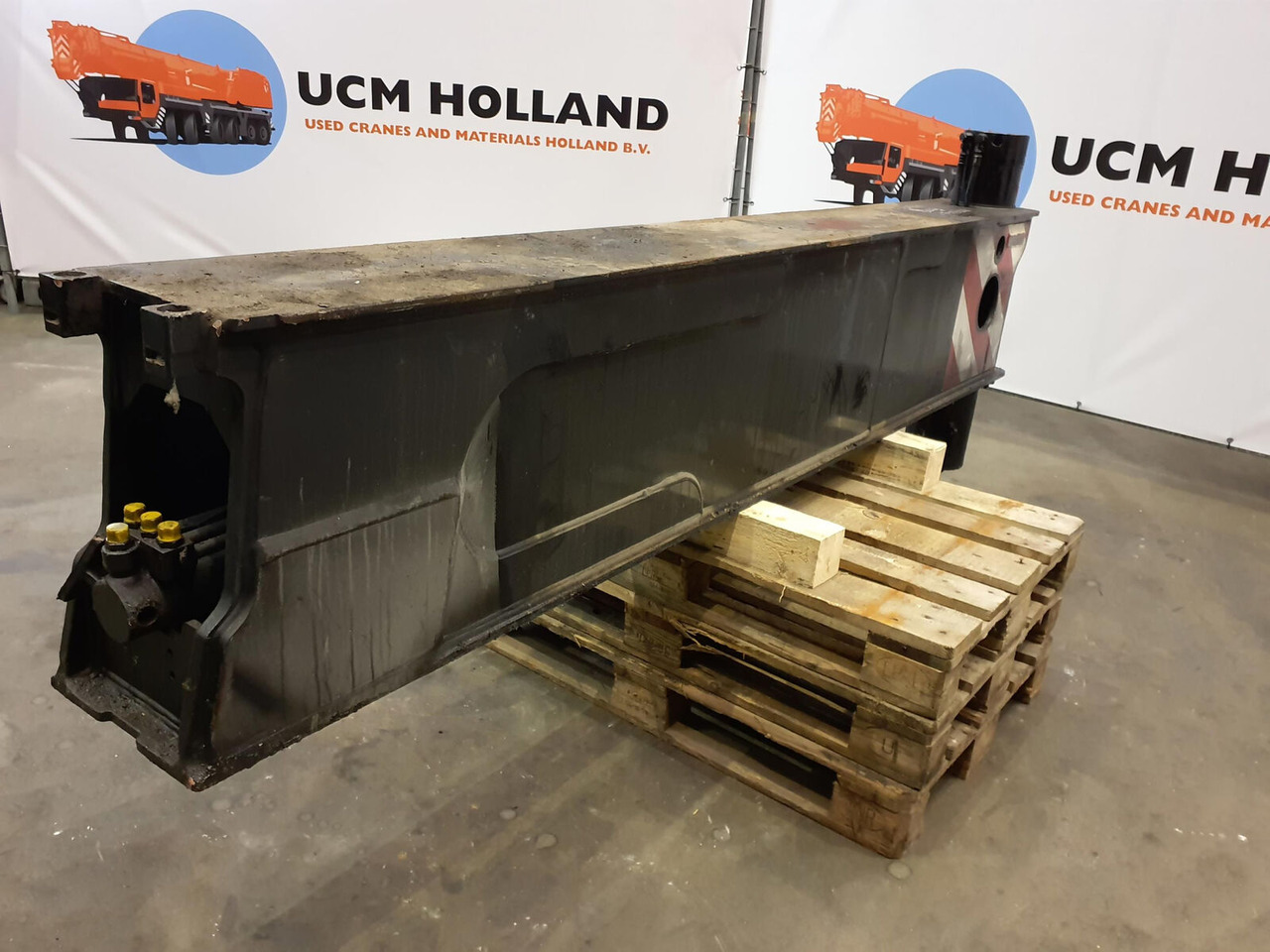 Liebherr LTM 1100-5.2 Sliding beam rear complete - Суспензија за Мобилен кран: слика 4 Liebherr LTM 1100-5.2 Sliding beam rear complete - Суспензија за Мобилен кран: слика 4