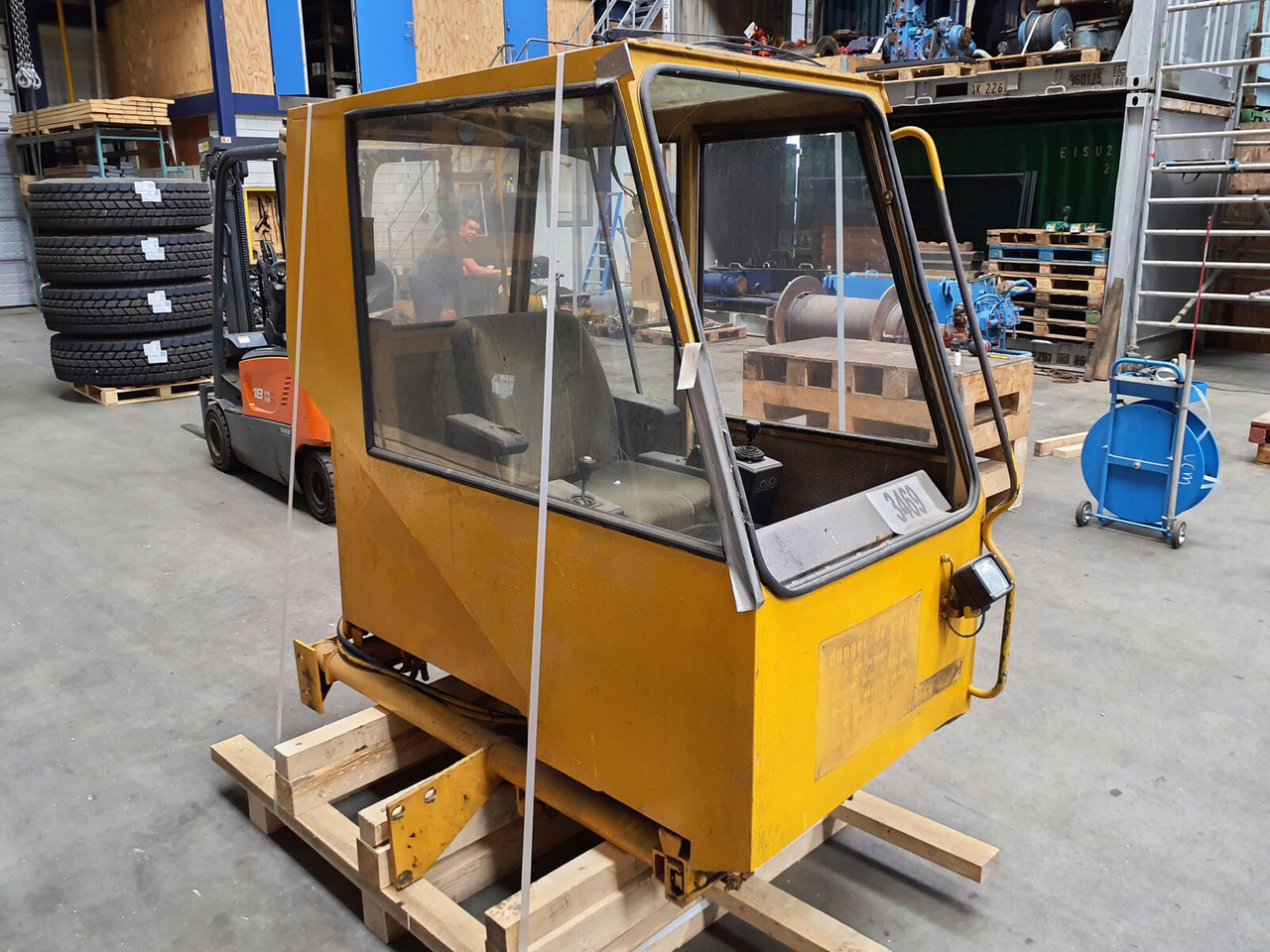 Liebherr LTM 1140 upper cabin - Кабина за Мобилен кран: слика 3 Liebherr LTM 1140 upper cabin - Кабина за Мобилен кран: слика 3