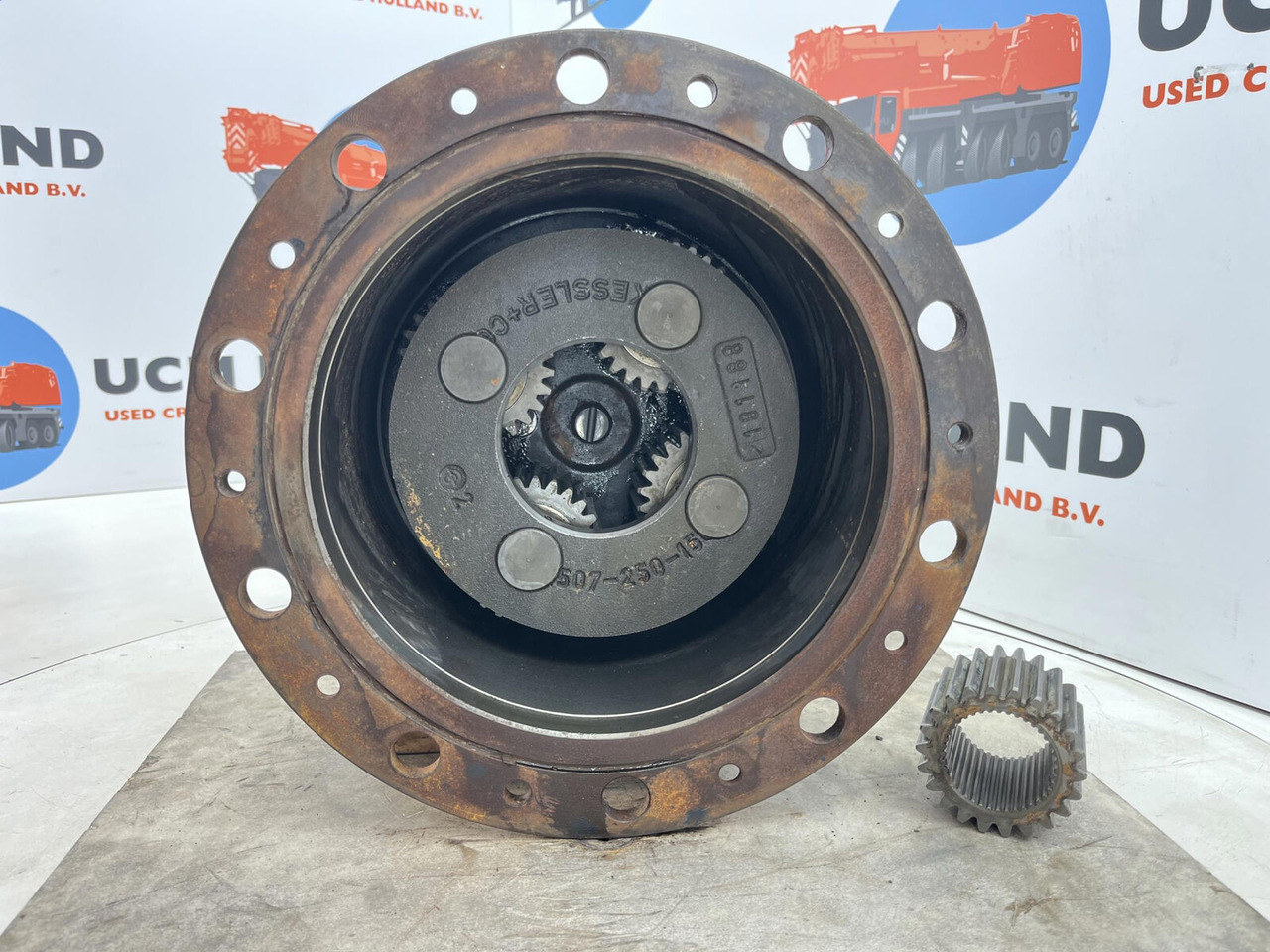 Liebherr LTM 1160 planetary gear 22-25-74-40-4pl-H185-46 - Конечен редуктор за Мобилен кран: слика 4 Liebherr LTM 1160 planetary gear 22-25-74-40-4pl-H185-46 - Конечен редуктор за Мобилен кран: слика 4