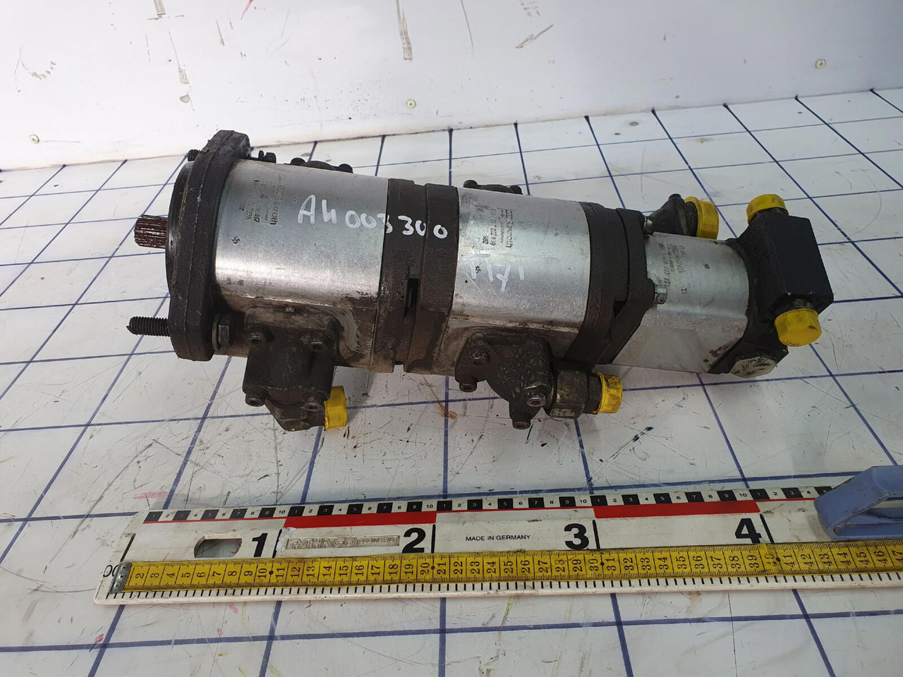 Terex AC 205 3 way gear pump - Хидраулична пумпа за Мобилен кран: слика 1 Terex AC 205 3 way gear pump - Хидраулична пумпа за Мобилен кран: слика 1