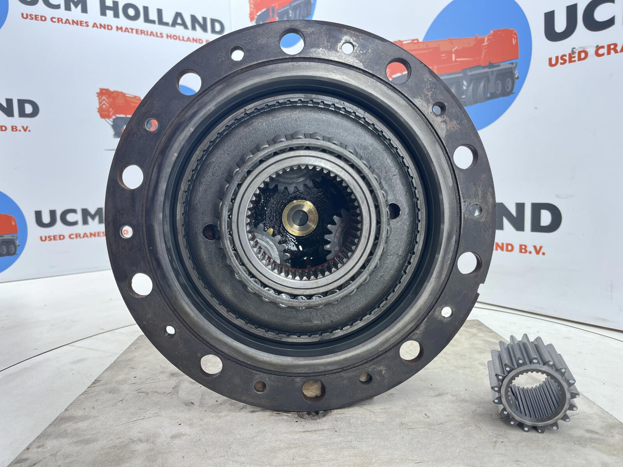Terex/Demag AC 35 planetary gear 17-24-67-32-3pl-H135-46 - Конечен редуктор за Мобилен кран: слика 4 Terex/Demag AC 35 planetary gear 17-24-67-32-3pl-H135-46 - Конечен редуктор за Мобилен кран: слика 4