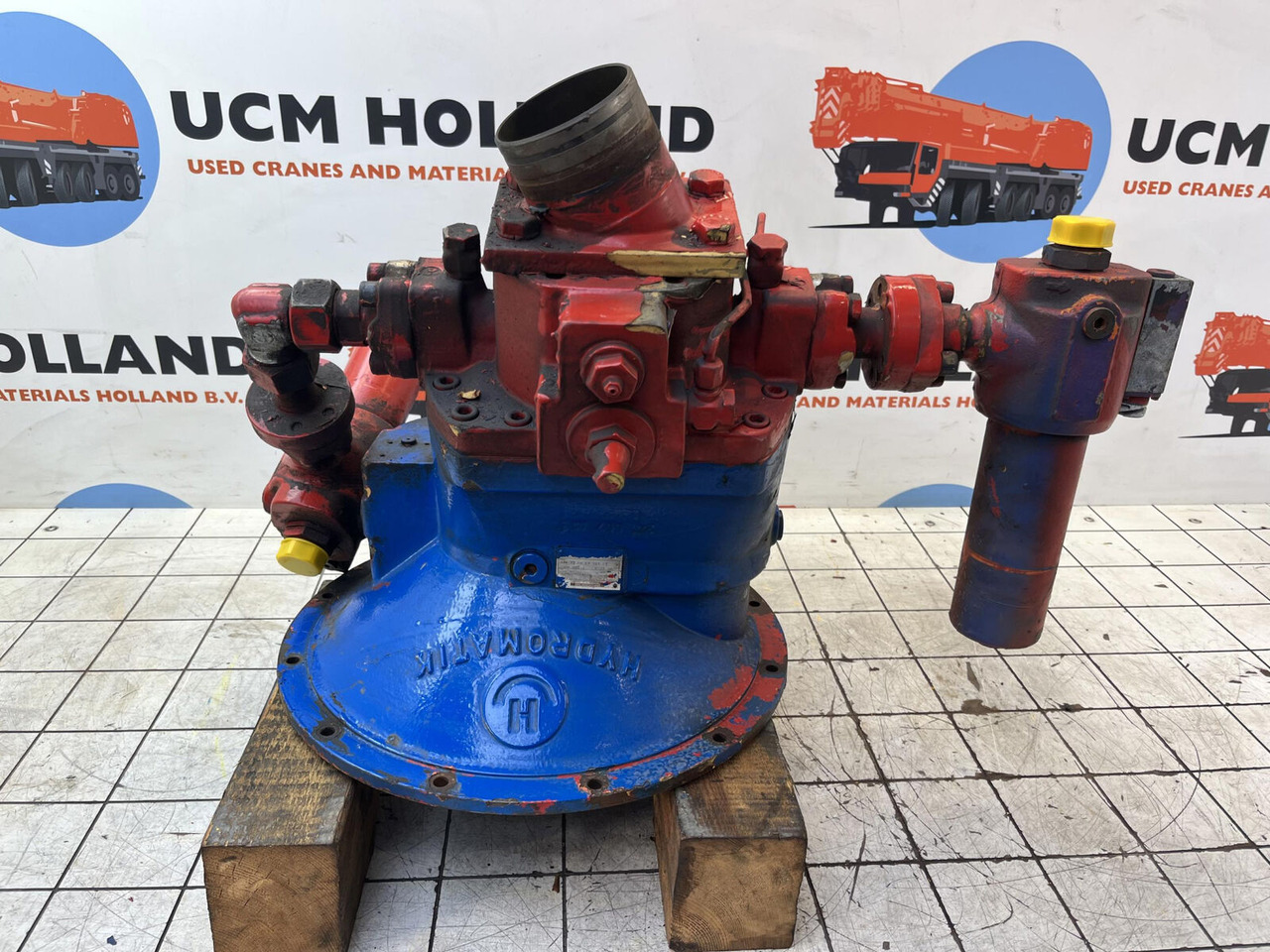 Terex HC 340 hydro pump - Хидраулична пумпа за Мобилен кран: слика 3 Terex HC 340 hydro pump - Хидраулична пумпа за Мобилен кран: слика 3