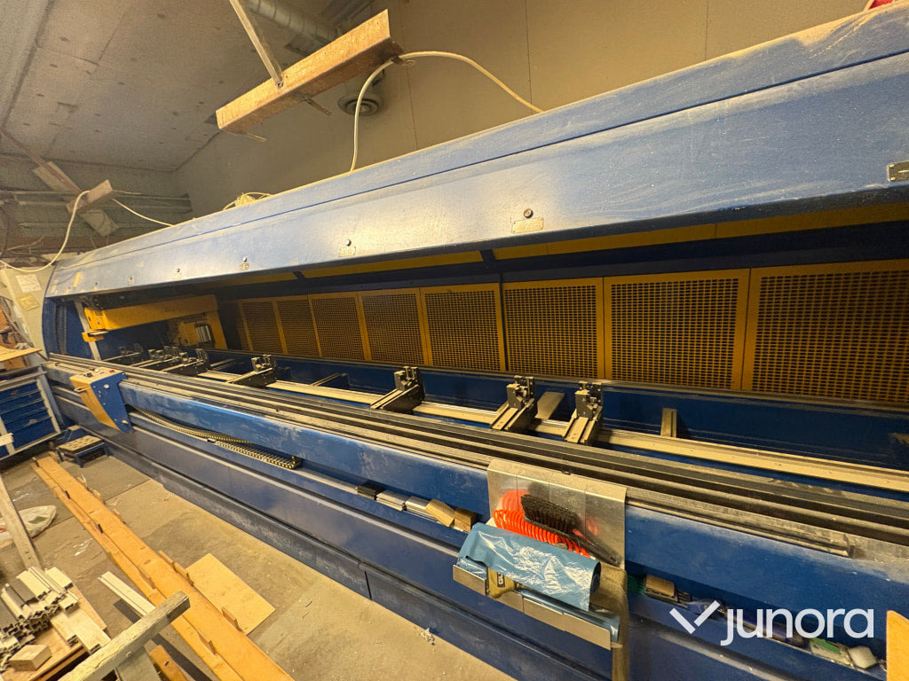 CNC Emmegi maskin - Машински центар: слика 1 CNC Emmegi maskin - Машински центар: слика 1