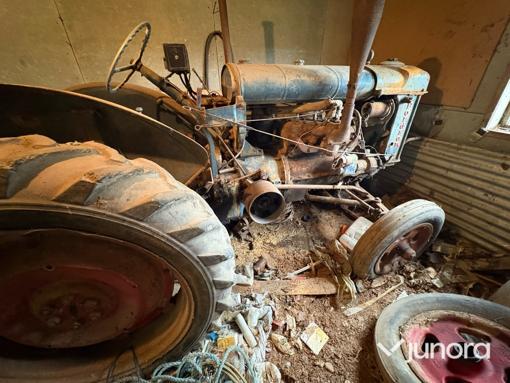 Fordson Major - Трактор: слика 2 Fordson Major - Трактор: слика 2