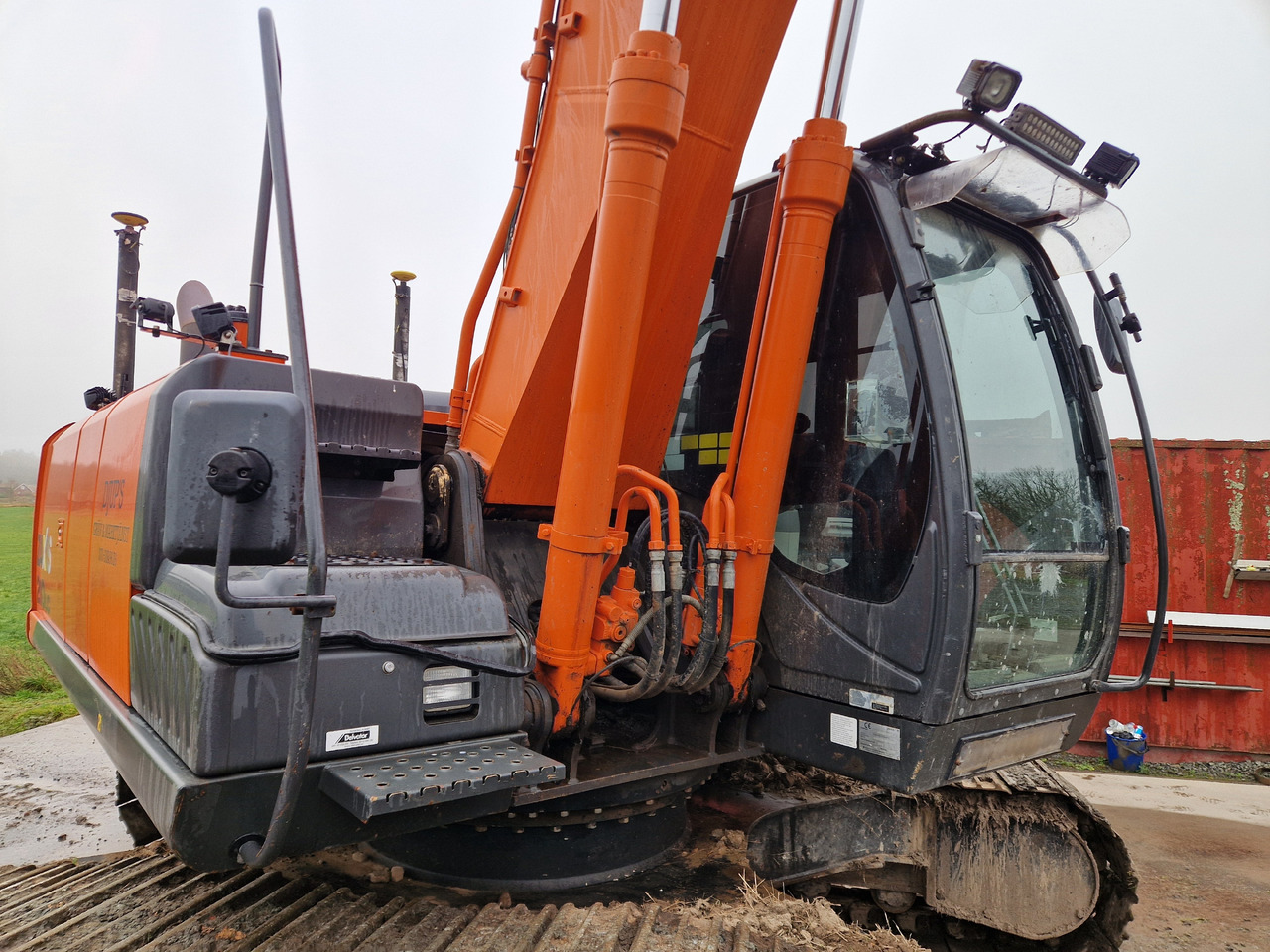 Grävmaskin - Hitachi, Zaxis 210 LC - Багер гасеничар: слика 5 Grävmaskin - Hitachi, Zaxis 210 LC - Багер гасеничар: слика 5