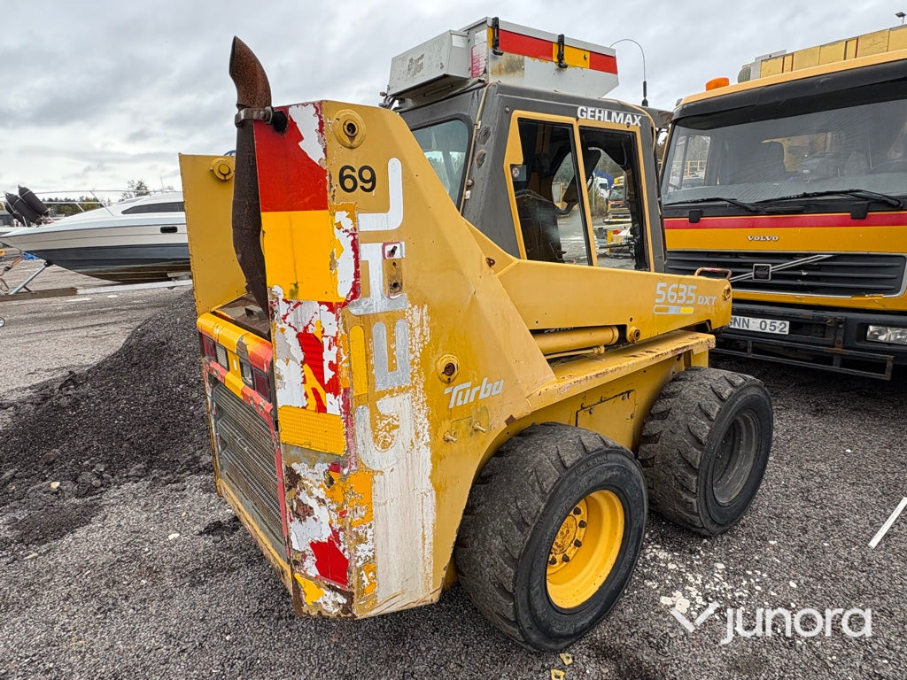 Kompaktlastare Gehlmax 5635 DXT - Компактен натоварувач: слика 5 Kompaktlastare Gehlmax 5635 DXT - Компактен натоварувач: слика 5