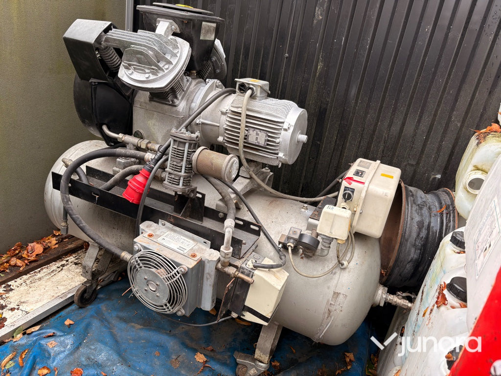 Kompressor Atlas Copco - Компресор за воздух: слика 1 Kompressor Atlas Copco - Компресор за воздух: слика 1