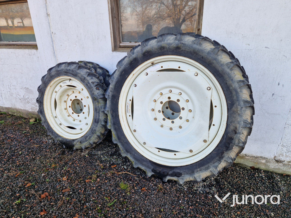 Radodlingshjul - Case - Комплетно тркало за Земјоделска машина: слика 1 Radodlingshjul - Case - Комплетно тркало за Земјоделска машина: слика 1