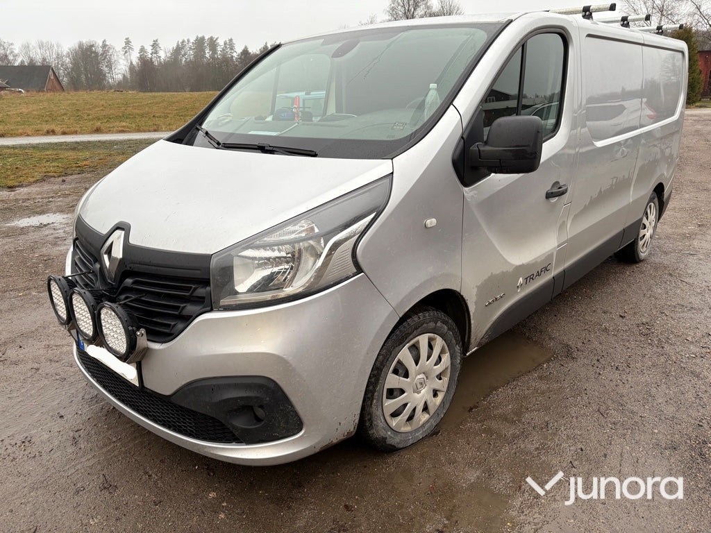 Skåpbil - Renault Trafic - Товарно комбе: слика 1 Skåpbil - Renault Trafic - Товарно комбе: слика 1