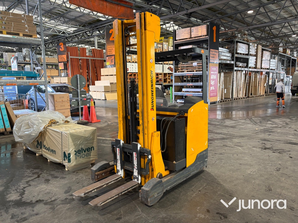Skjutstativtruck - Jungheinrich - Вилушкар со подигнување: слика 3 Skjutstativtruck - Jungheinrich - Вилушкар со подигнување: слика 3