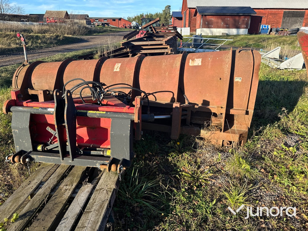 Snöplog - Diagonal - Плуг за чистење снег: слика 2 Snöplog - Diagonal - Плуг за чистење снег: слика 2