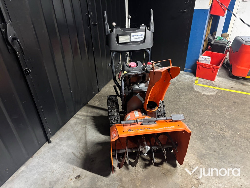 Snöslunga - Husqvarna, 5524ST - Дувач на снег: слика 3 Snöslunga - Husqvarna, 5524ST - Дувач на снег: слика 3