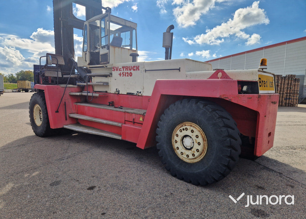 Svetruck 45120 Container Truck - Ракувач со контејнери: слика 2 Svetruck 45120 Container Truck - Ракувач со контејнери: слика 2