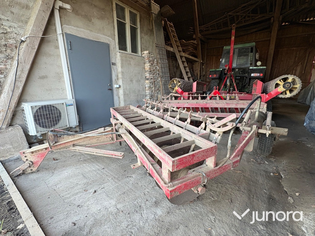 Tallriksharv – Lilla Harrie, 2x9 - Ситнач со дискови: слика 1 Tallriksharv – Lilla Harrie, 2x9 - Ситнач со дискови: слика 1