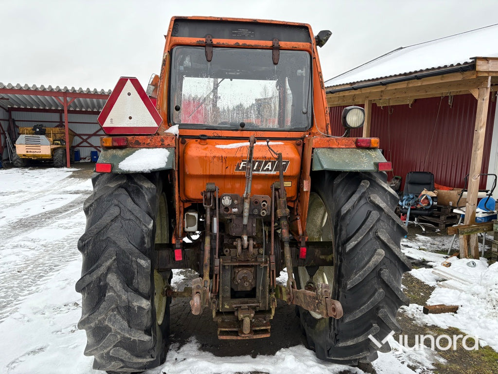 Traktor - Fiat, 880DT - Трактор: слика 4 Traktor - Fiat, 880DT - Трактор: слика 4
