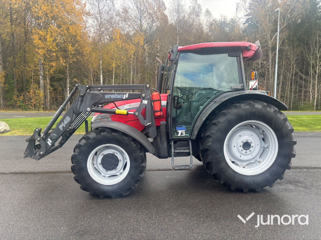 Traktor - McCormick C100 Max med lastare - Трактор: слика 2 Traktor - McCormick C100 Max med lastare - Трактор: слика 2