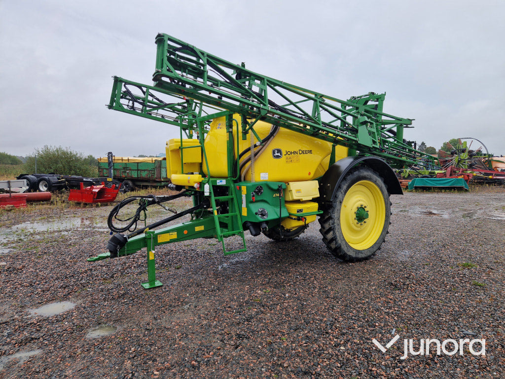 Växtskyddsspruta John Deere M740i - Стазен распрскувач: слика 1 Växtskyddsspruta John Deere M740i - Стазен распрскувач: слика 1