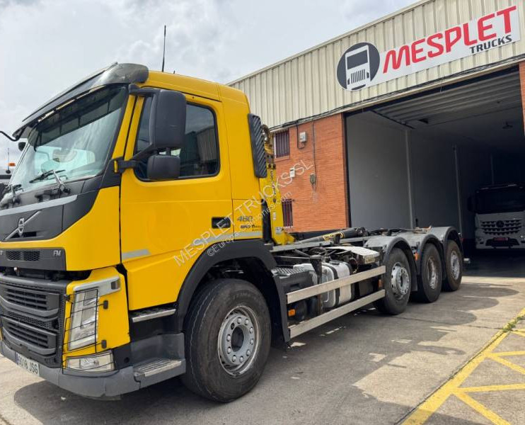 Volvo FM 460 - Камион со кука за подигање: слика 1 Volvo FM 460 - Камион со кука за подигање: слика 1