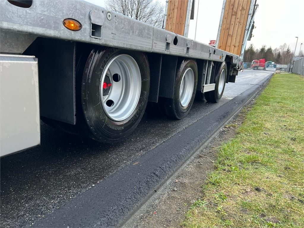 Полуприколка за низок утовар Hangler SDS-H 510-T 3-aks maskintrailer - dobbelt ramper: слика 19