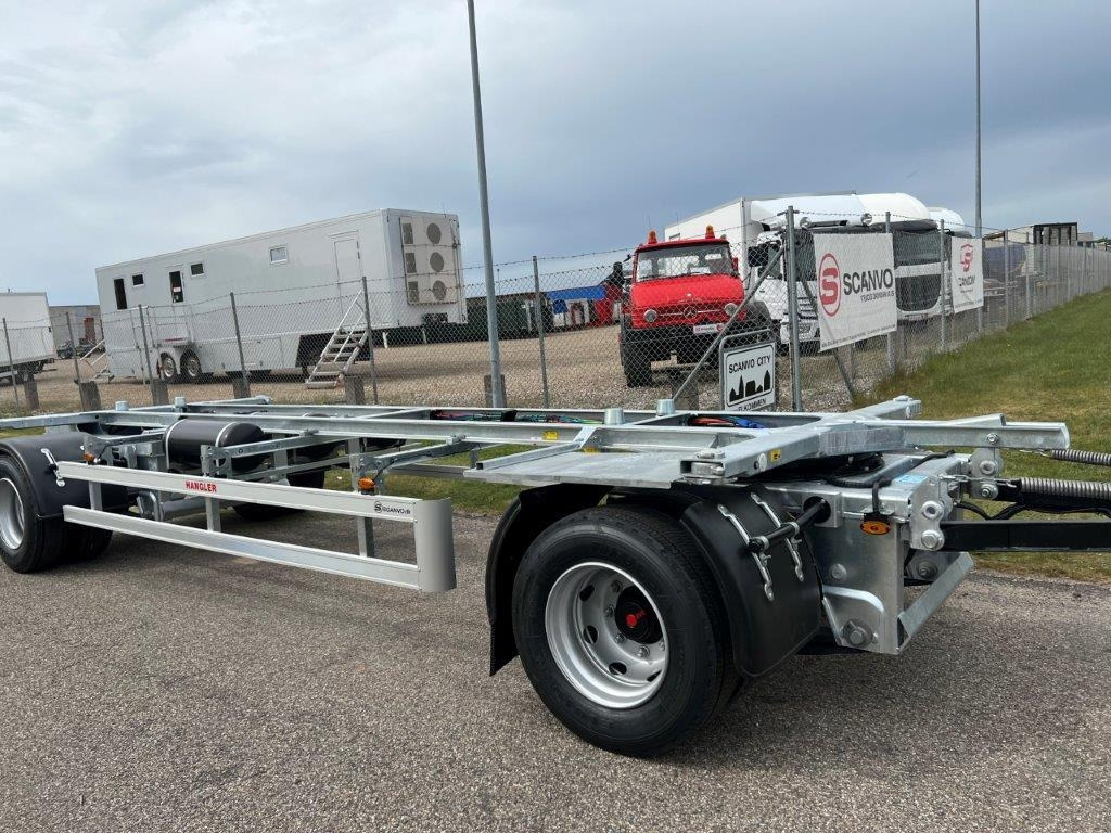 Hangler ZWP-H 200 Mega-ZL 20 ton - Транспортер на контејнер/ Приколка со променливо тело: слика 4 Hangler ZWP-H 200 Mega-ZL 20 ton - Транспортер на контејнер/ Приколка со променливо тело: слика 4