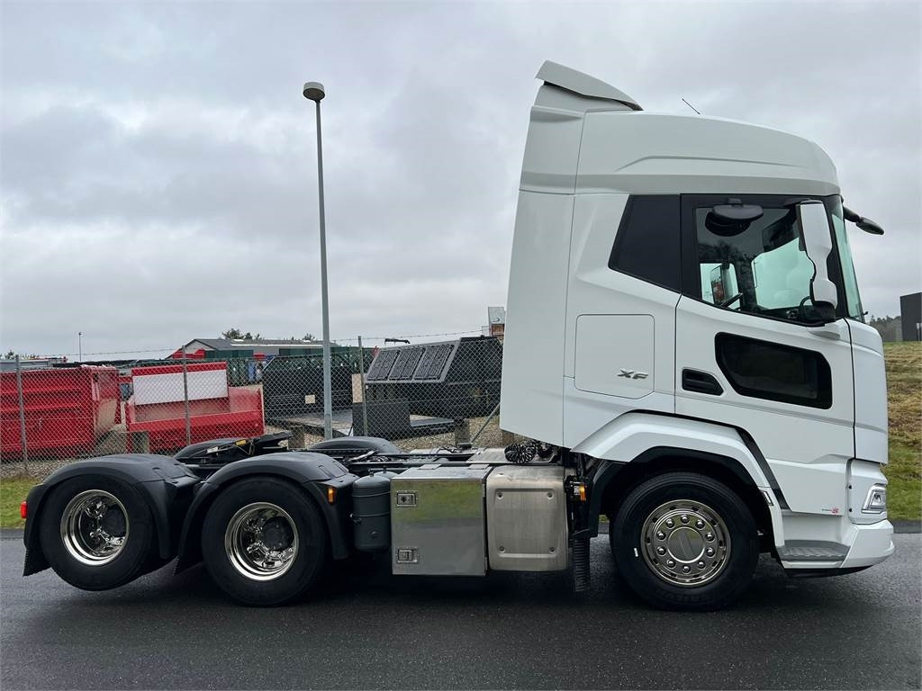 DAF XF530 FTS 6x2 - Камион влекач: слика 5 DAF XF530 FTS 6x2 - Камион влекач: слика 5