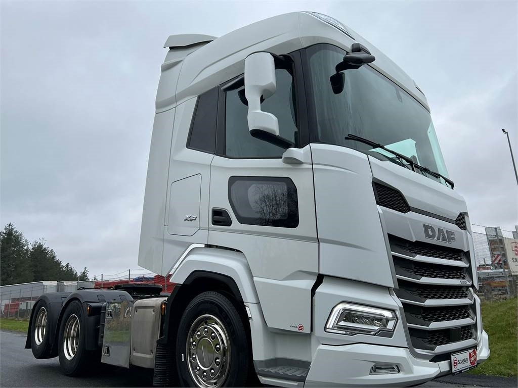DAF XF530 FTS 6x2 - Камион влекач: слика 3 DAF XF530 FTS 6x2 - Камион влекач: слика 3