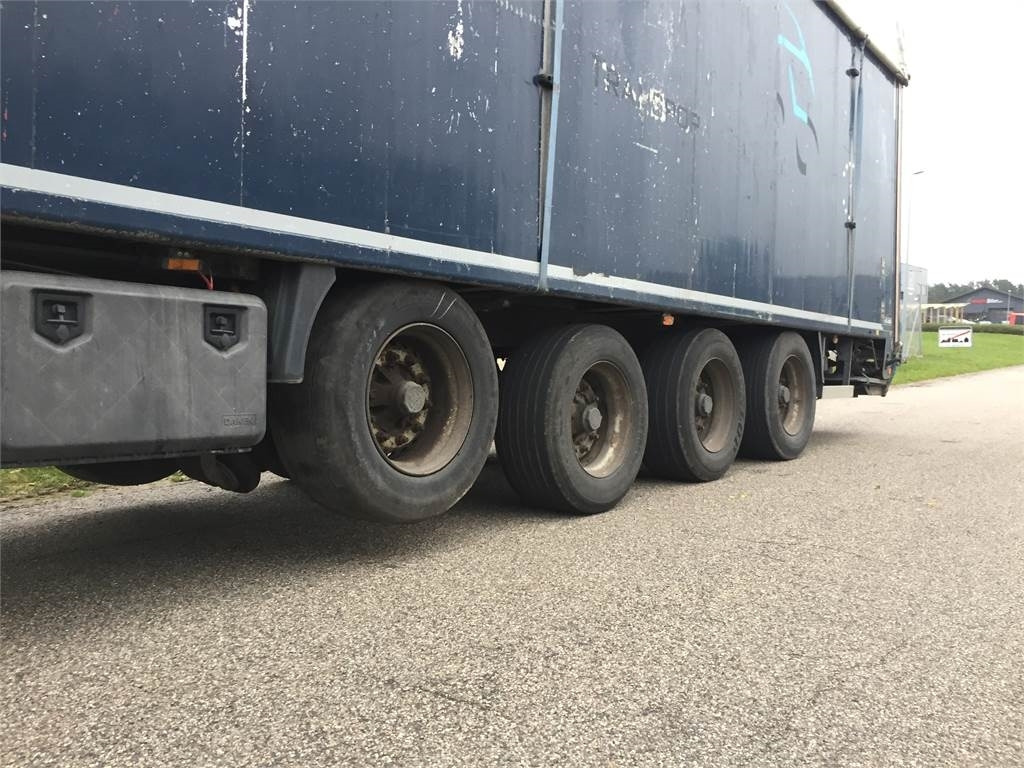 Kel-Berg 92m3 alu kasse + folde-slæde lift - Полуприколка со подвижен под за истовар: слика 5 Kel-Berg 92m3 alu kasse + folde-slæde lift - Полуприколка со подвижен под за истовар: слика 5