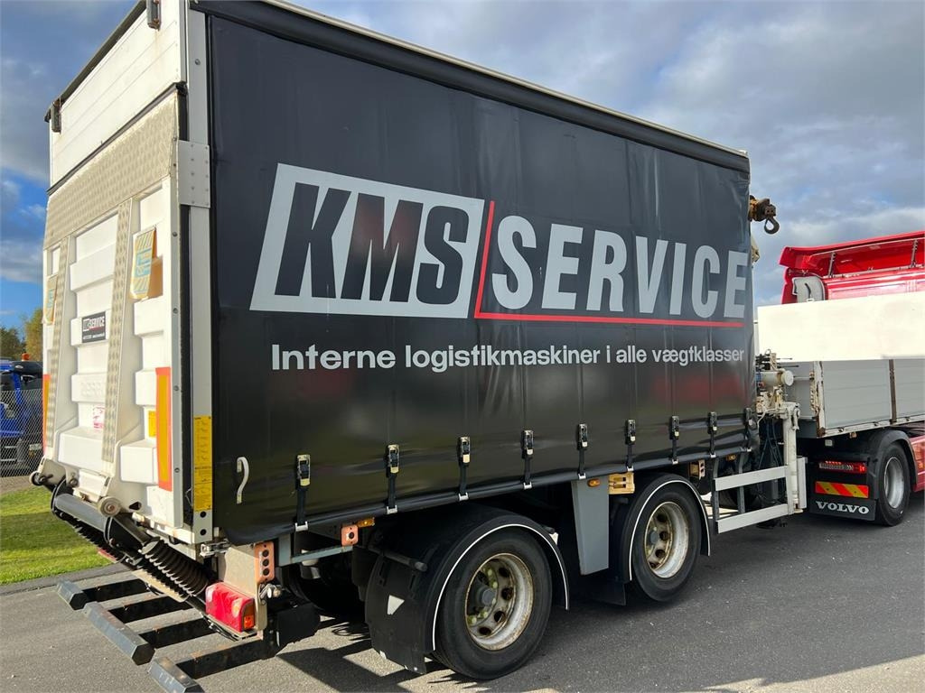 HRD 10,2 mtr Multi city HMF 1823K3 kran - lift - Полуприколка: слика 2 HRD 10,2 mtr Multi city HMF 1823K3 kran - lift - Полуприколка: слика 2