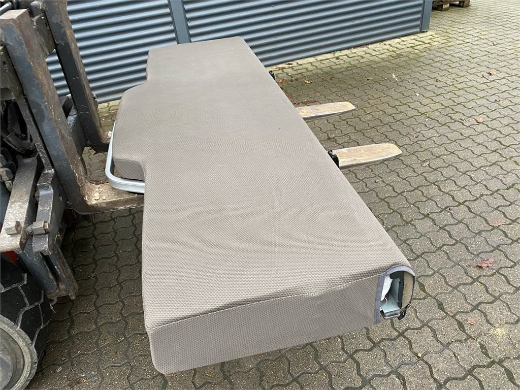 Scania Underkøje (L 2020 x B 580mm) - Кабина за Камион: слика 2 Scania Underkøje (L 2020 x B 580mm) - Кабина за Камион: слика 2