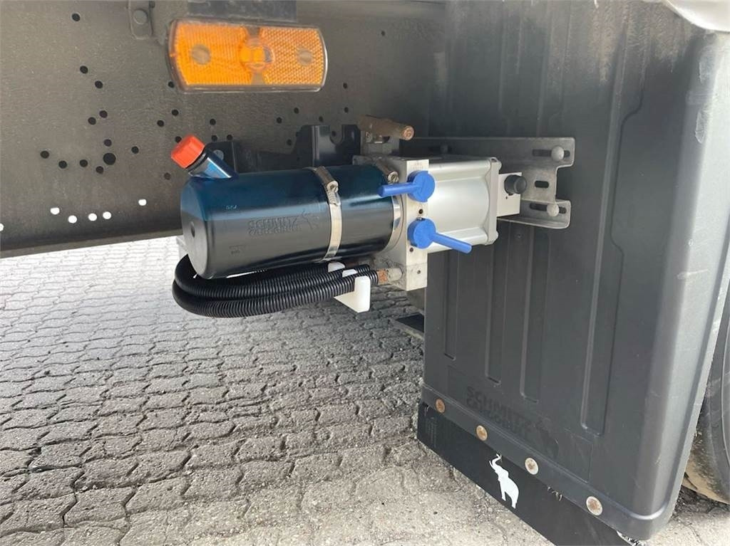 Полуприколка платформа Schmitz 3-aks Mega trailer: слика 17 Полуприколка платформа Schmitz 3-aks Mega trailer: слика 17