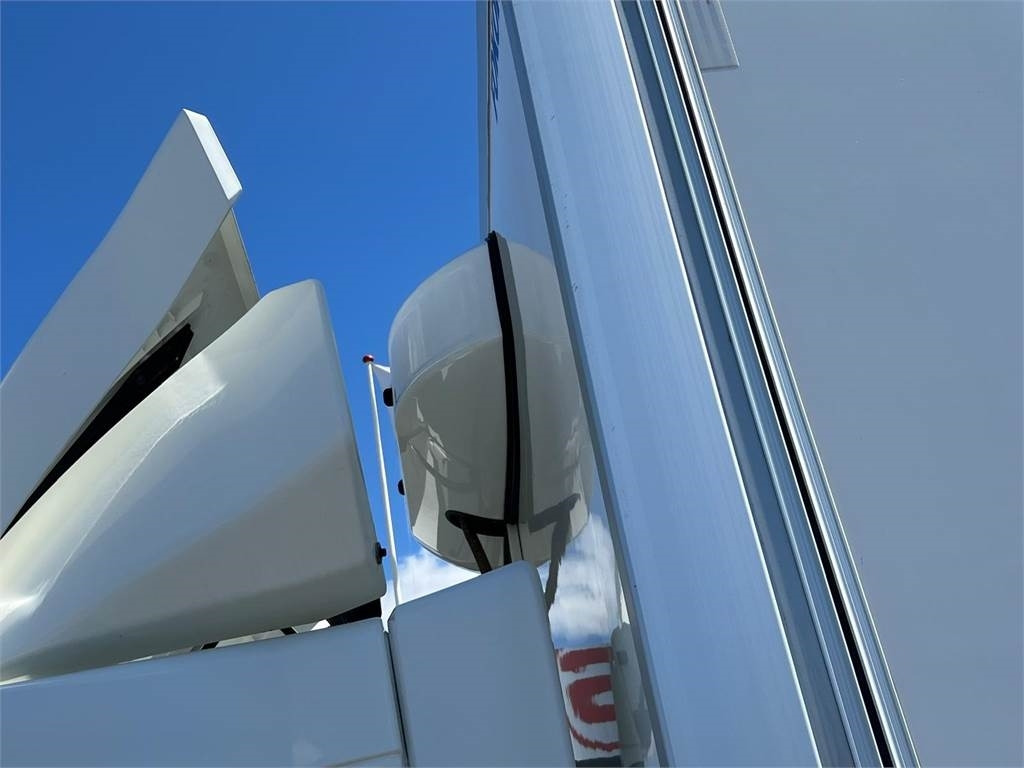 Volvo FL 16 ton 250HK - Камион сандучар: слика 5 Volvo FL 16 ton 250HK - Камион сандучар: слика 5