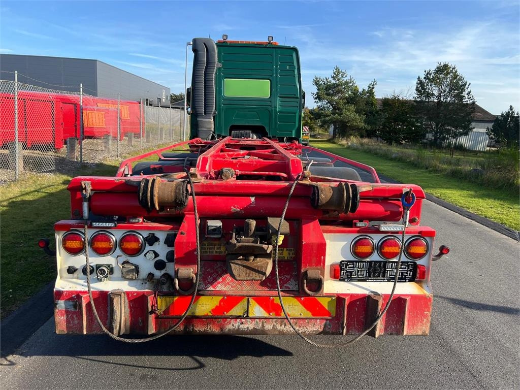 Volvo FM500 8x2*6 rigid pusher-tag tridem - Камион за подигање контејнери: слика 4 Volvo FM500 8x2*6 rigid pusher-tag tridem - Камион за подигање контејнери: слика 4