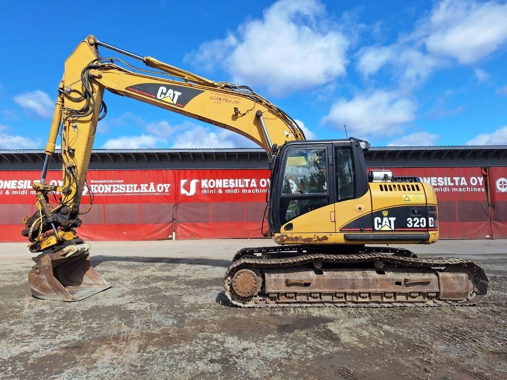 CAT 320DLRR PYÖRITTÄJÄLLÄ - Багер гасеничар: слика 1 CAT 320DLRR PYÖRITTÄJÄLLÄ - Багер гасеничар: слика 1