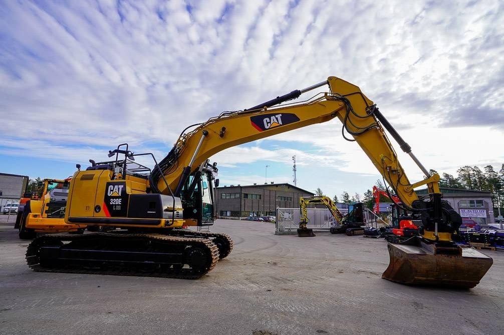 CAT 320ELRR PYÖRITTÄJÄLLÄ - Багер гасеничар: слика 5 CAT 320ELRR PYÖRITTÄJÄLLÄ - Багер гасеничар: слика 5