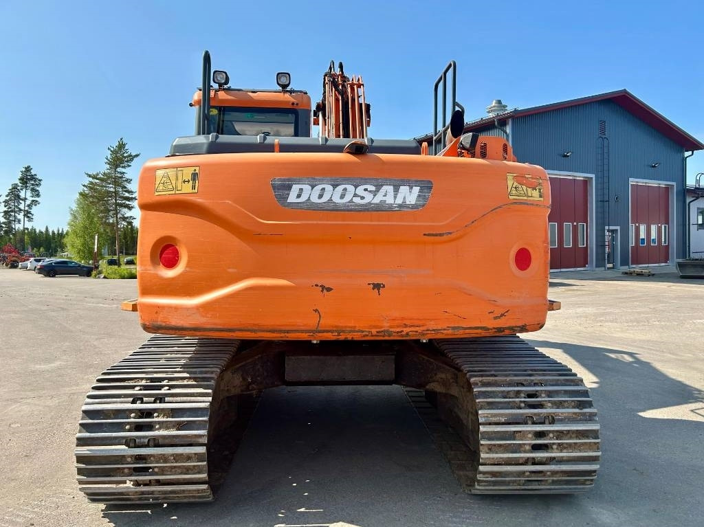 Doosan DX160LC-3 KALLISTAJA+PYÖRITTÄJÄ - Багер гасеничар: слика 4 Doosan DX160LC-3 KALLISTAJA+PYÖRITTÄJÄ - Багер гасеничар: слика 4