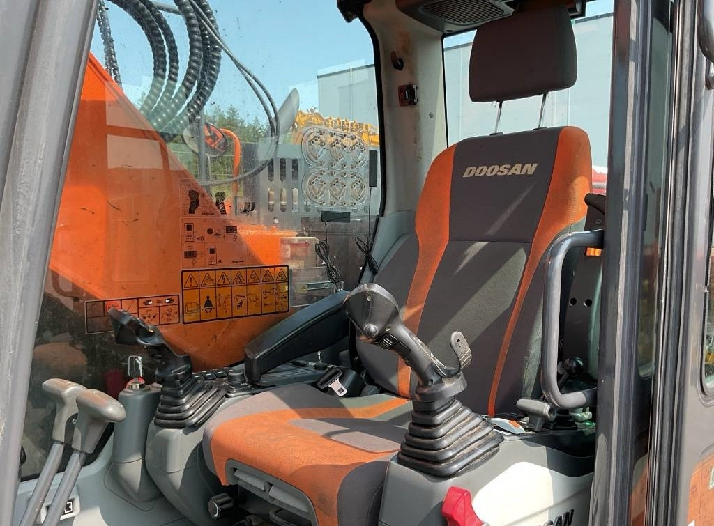 Doosan DX235LCR-5 DOZER - Багер гасеничар: слика 4 Doosan DX235LCR-5 DOZER - Багер гасеничар: слика 4
