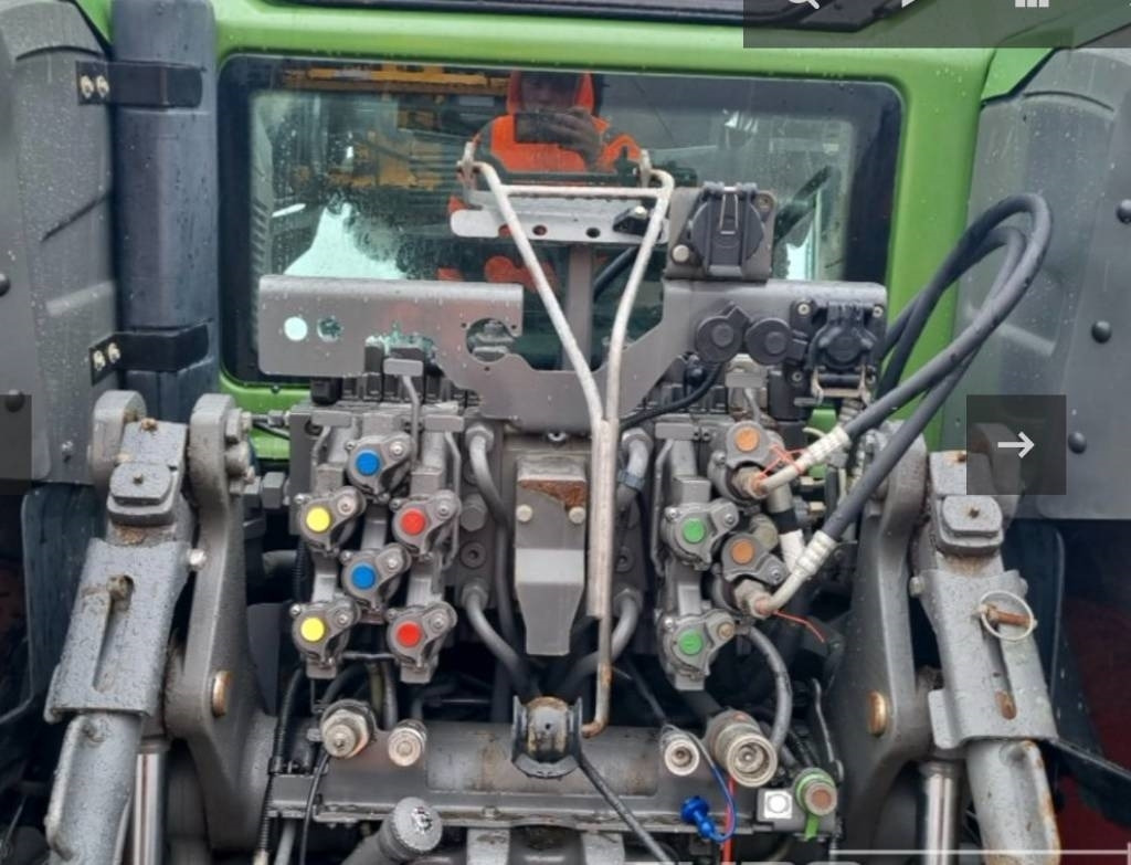Fendt 828 S4 Profi Plus - Трактор: слика 4 Fendt 828 S4 Profi Plus - Трактор: слика 4