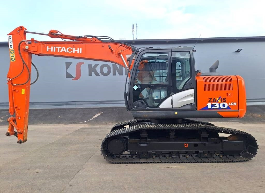 Hitachi MYYTY! SOLD! ZX130LCN-6M -METSÄMALLI- - Багер гасеничар: слика 1 Hitachi MYYTY! SOLD! ZX130LCN-6M -METSÄMALLI- - Багер гасеничар: слика 1