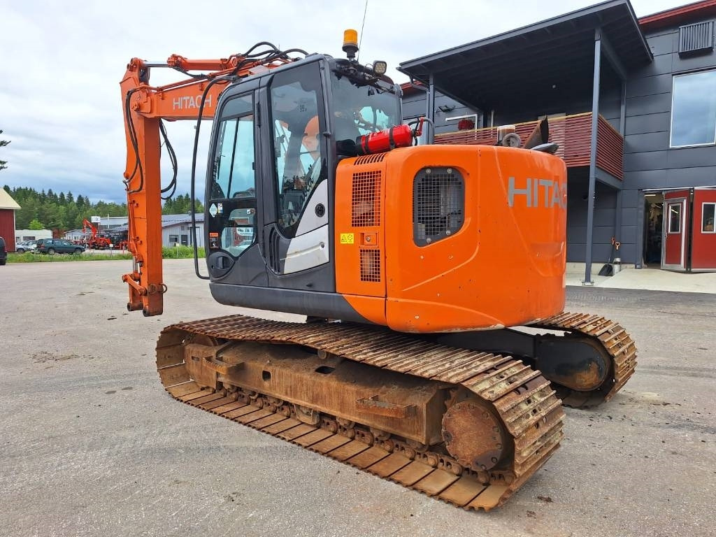 Hitachi MYYTY!!SOLD!! ZX135USB-5 RASVARILLA - Багер гасеничар: слика 2 Hitachi MYYTY!!SOLD!! ZX135USB-5 RASVARILLA - Багер гасеничар: слика 2