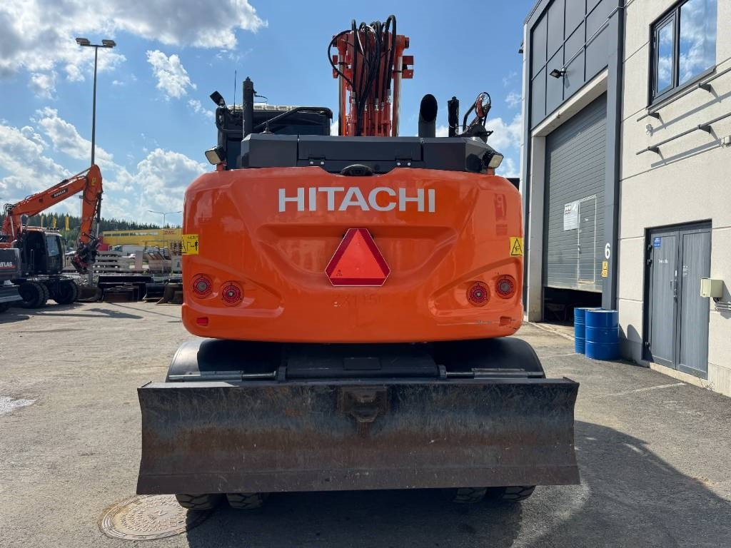 Hitachi MYYTY! SOLD! ZX145W-6 PYÖRITTÄJÄLLÄ - Багер на тркала: слика 4 Hitachi MYYTY! SOLD! ZX145W-6 PYÖRITTÄJÄLLÄ - Багер на тркала: слика 4