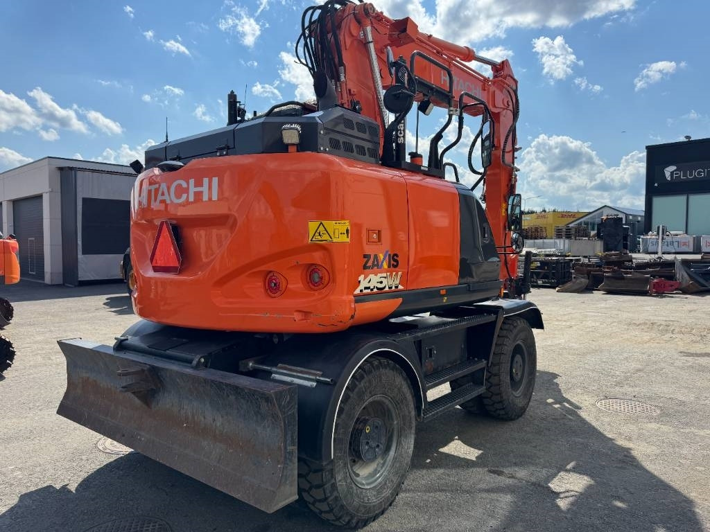 Hitachi MYYTY! SOLD! ZX145W-6 PYÖRITTÄJÄLLÄ - Багер на тркала: слика 5 Hitachi MYYTY! SOLD! ZX145W-6 PYÖRITTÄJÄLLÄ - Багер на тркала: слика 5