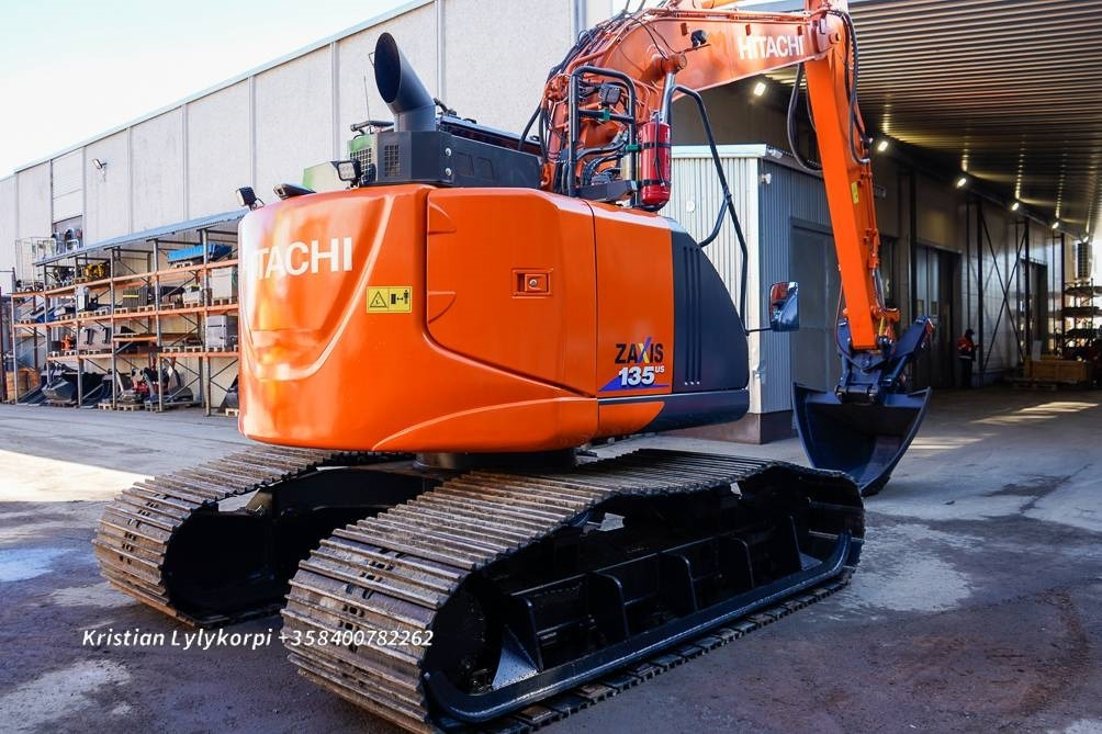 Багер гасеничар Hitachi ZX135US-6 METSÄALUSTALLA: слика 33