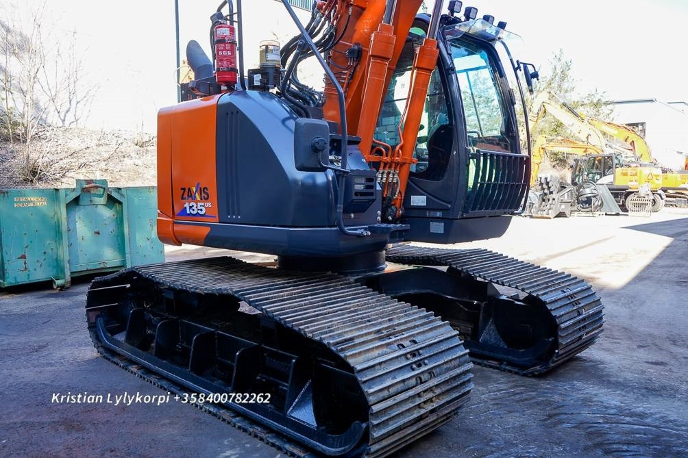 Багер гасеничар Hitachi ZX135US-6 METSÄALUSTALLA: слика 35
