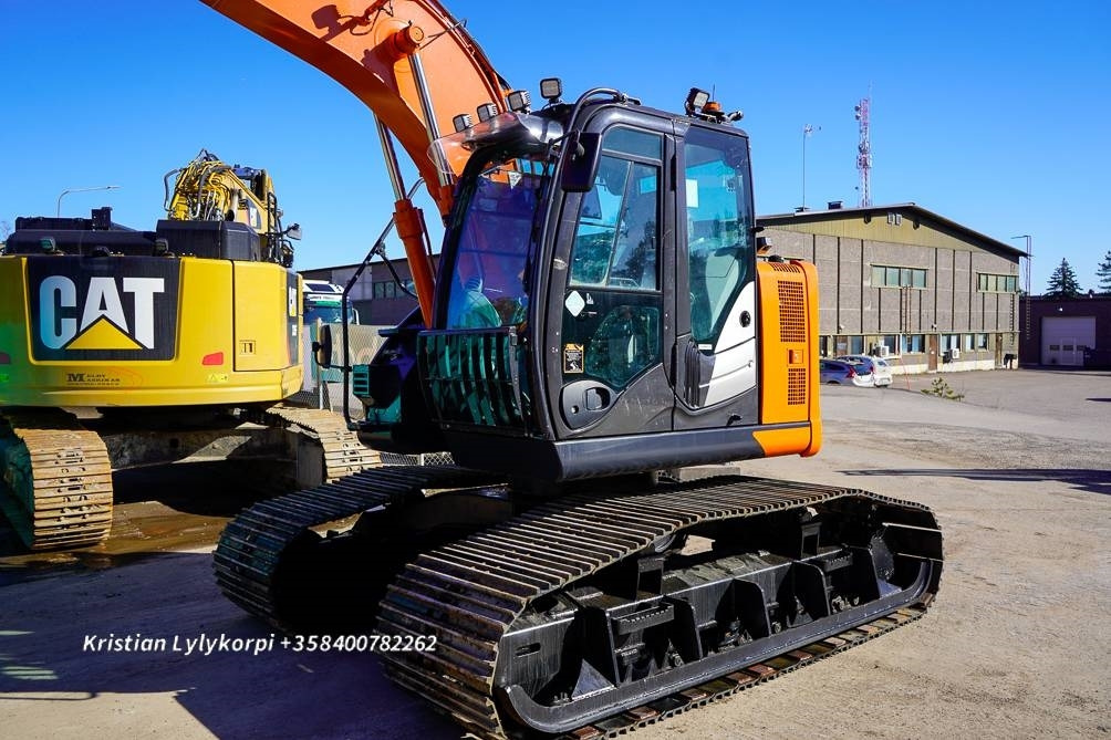 Багер гасеничар Hitachi ZX135US-6 METSÄALUSTALLA: слика 13