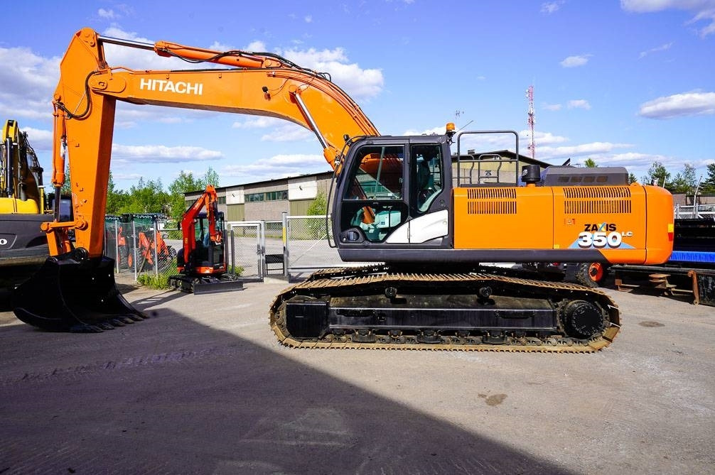 Hitachi ZX350LC-6 UUSI ALAKERTA - Багер гасеничар: слика 1 Hitachi ZX350LC-6 UUSI ALAKERTA - Багер гасеничар: слика 1