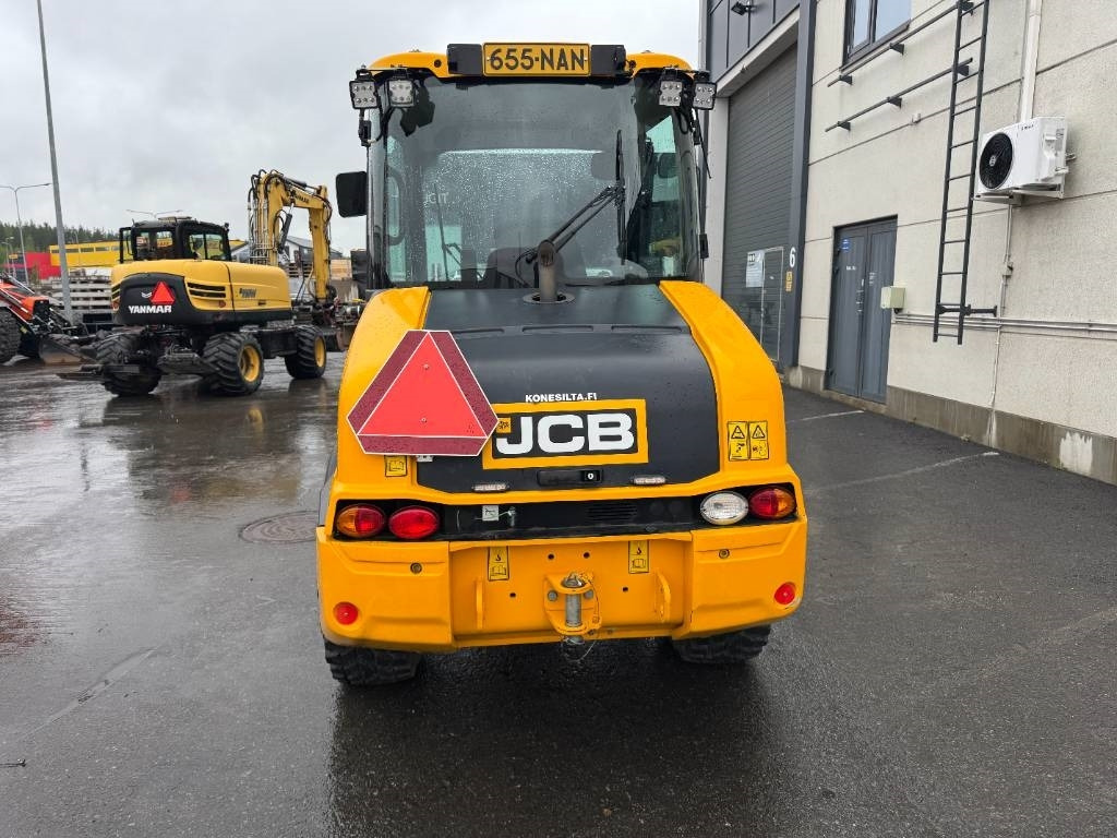 JCB MYYTY! SOLD! 407 SV - Натоварувач на тркала: слика 5 JCB MYYTY! SOLD! 407 SV - Натоварувач на тркала: слика 5