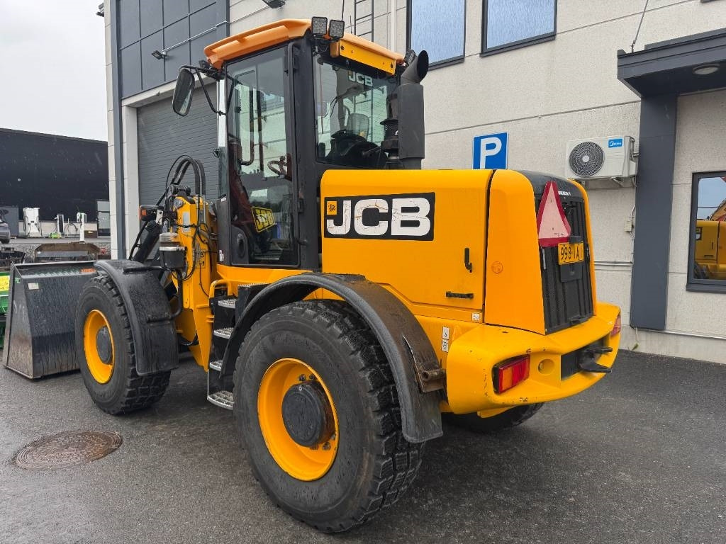 JCB MYYTY! SOLD! 416 HT HYVÄT VARUSTEET - Натоварувач на тркала: слика 4 JCB MYYTY! SOLD! 416 HT HYVÄT VARUSTEET - Натоварувач на тркала: слика 4