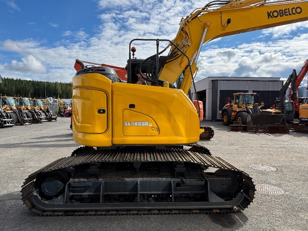 Kobelco MYYTY! SOLD! SK140SRLC-7 KOROTETTU SUOALUSTA 900MM - Багер гасеничар: слика 5 Kobelco MYYTY! SOLD! SK140SRLC-7 KOROTETTU SUOALUSTA 900MM - Багер гасеничар: слика 5